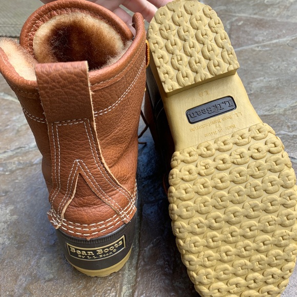 Women’s LL Bean Boots - Picture 2 of 4